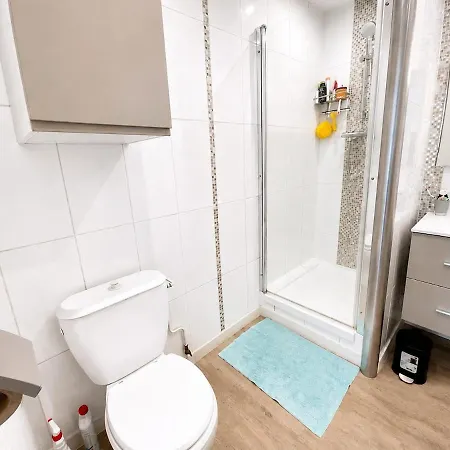 בית נופש Air-conditioned With Swimming Pool And Terrace Porte Du Village Naturiste *