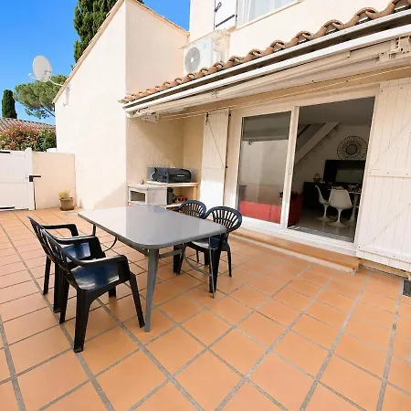 Air-conditioned With Swimming Pool And Terrace Porte Du Village Naturiste בית נופש אגדה